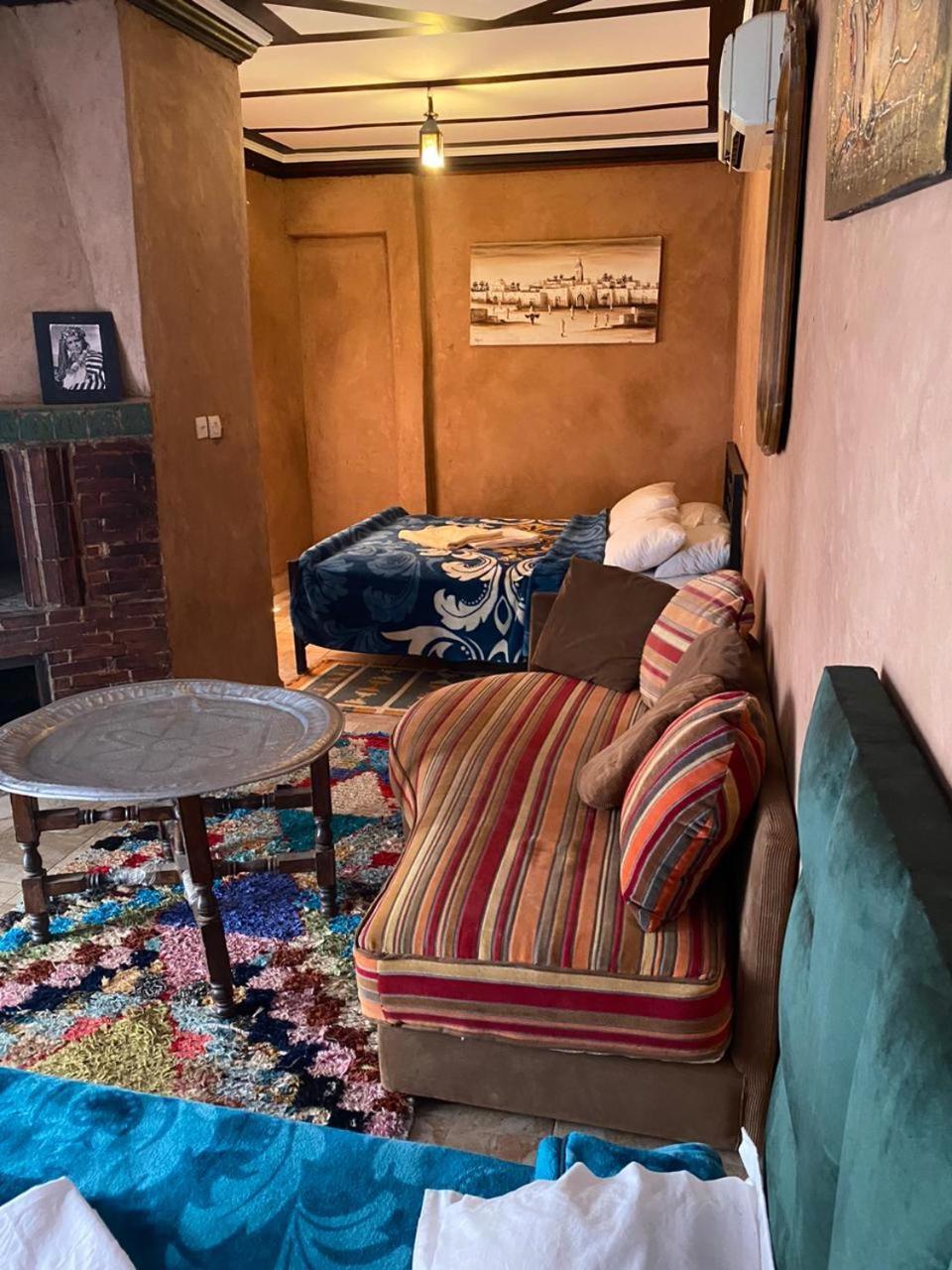 Riad Malak Уїрґан Номер фото
