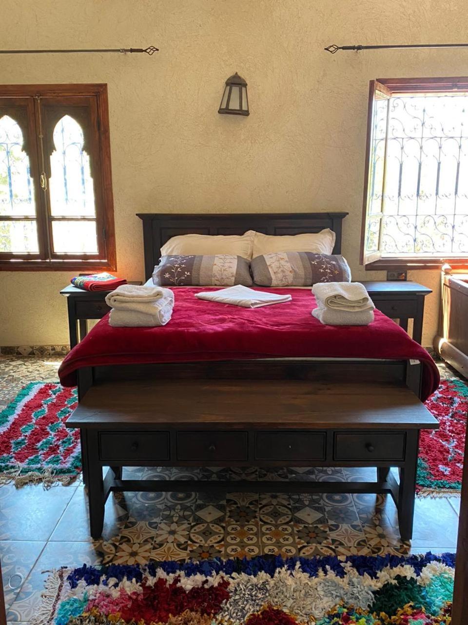 Riad Malak Уїрґан Номер фото